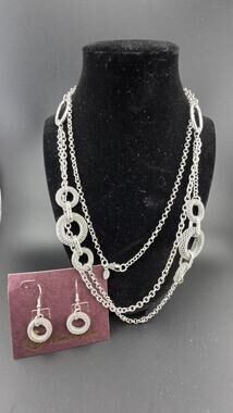 Set - Silver Tone Layered Double Strand Cable Chain Necklace Oval And Earrings
